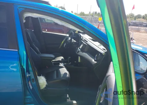 2018 Toyota Rav4 Se из США, поврежденный, VIN JTMJFREV5JJ250177